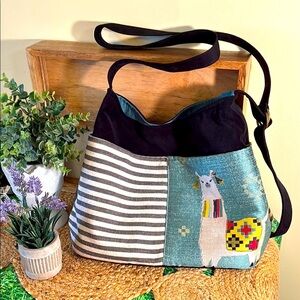 Atenti, Llama Black and Gray Striped Shoulder Bag